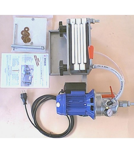 Filtro a cartoni da banco con elettropompa centrifuga 230V 50Hz sup. filtr. 0,22 mq