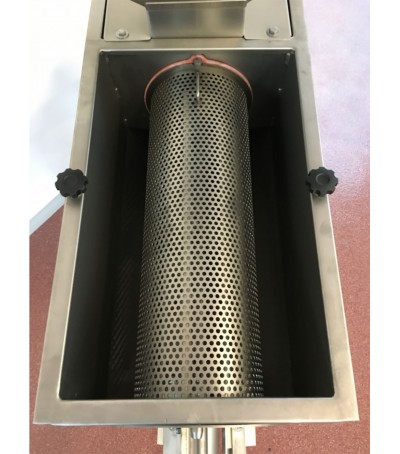 DENOCCIOLATRICE Inox motorizzata Prod. 550kg/h