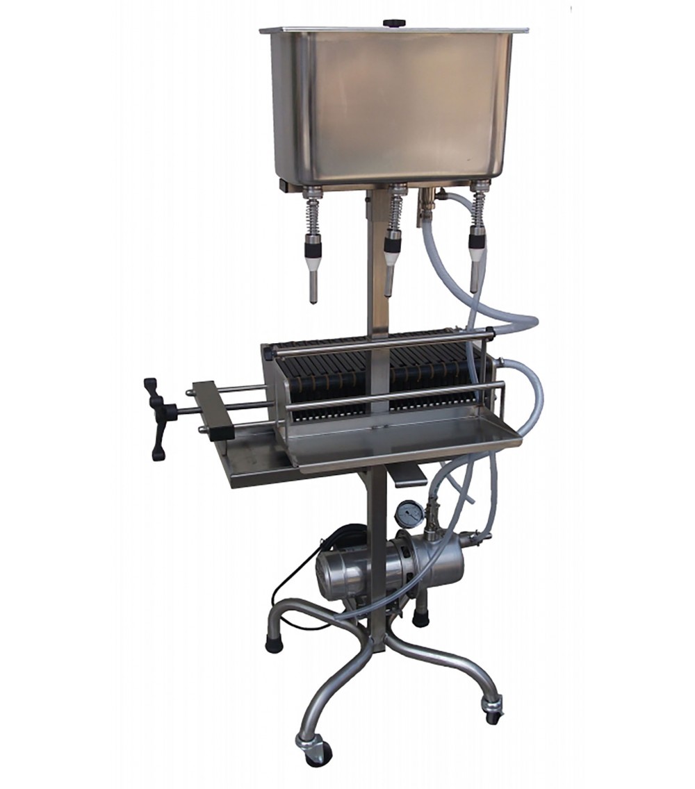 Riempitrice lineare a gravità alta 8 posti con elettropompa e filtro a 30 cartoni Riempitrice lineare a gravità alta 8 posti con elettropompa e filtro a 30 cartoni