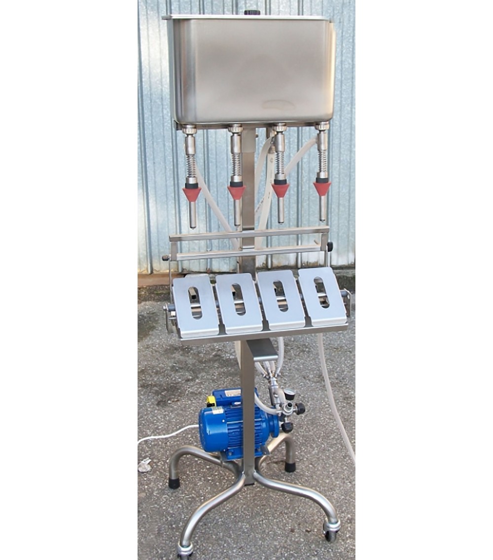 RIEMPITRICE LINEARE a PRESSIONE a 6 posti con Riempimento con pompa volumetrica a livello costante RIEMPITRICE LINEARE a PRESSIONE a 6 posti con Riempimento con pompa volumetrica a livello costante