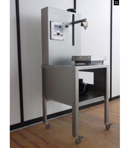 Dosatrice a peso con elettropompa e bilancia in acciaio inox