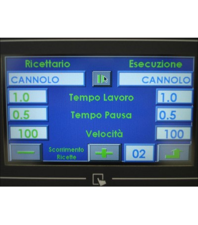 DOSATORE VOLUMETRICO PER POLPA E PASSATA DI POMODORO SU PIZZA