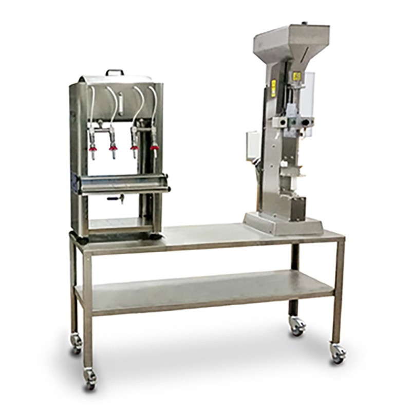 Monoblocco riempitrice tappatore pneumatico con tramoggia automatica di caricamento tappi Monoblocco riempitrice tappatore pneumatico con tramoggia automatica di caricamento tappi