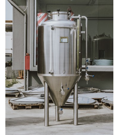 Fermentatore Isobarico 300 lt. INOX di forma cilindrica verticale