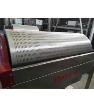 Pressa a Membrana Motorizzata Aperta Hoby 6 - Carico uva intera 400 Kg.