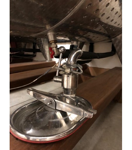 Serbatoio orizzontale usato COME NUOVO da 1.000 lt con portella, chiusino superiore, attacco azoto, fascia refrigerazione