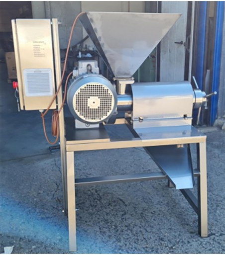 SPREMITRICE semi oleosi 100 kg/ora con INVERTER