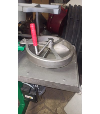 Frantoio USATO per olive 30 kg / ora  VENDUTO