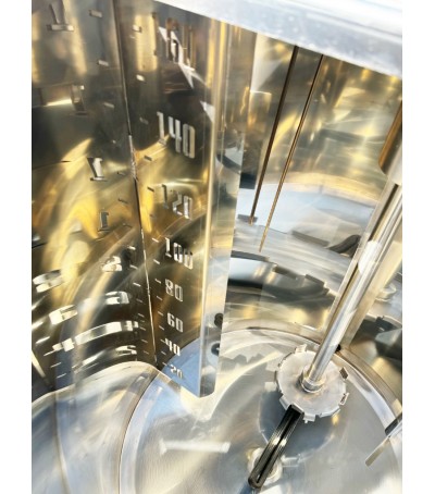 Carrello di distribuzione latte per vitelli con PASTORIZZATORE 250 litri