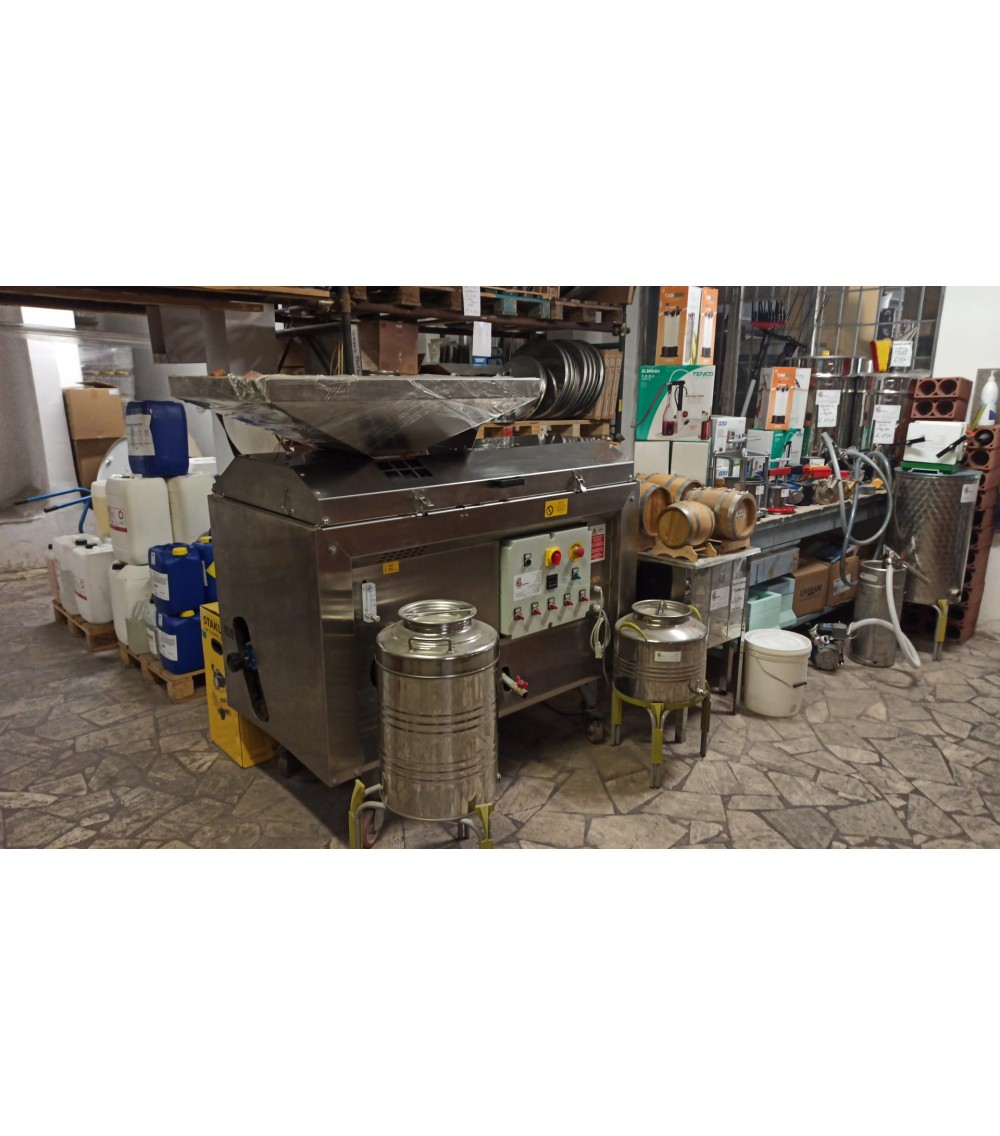 Frantoio Monoblocco  USATO 50 - 60 Kg / ora - 380 V