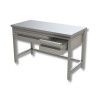 Tavolo in acciaio inox su gambe con 3 cassetti e piano di fondo (Dimensioni Personalizzabili) Tavolo in acciaio inox su gambe con 3 cassetti e piano di fondo (Dimensioni Personalizzabili)