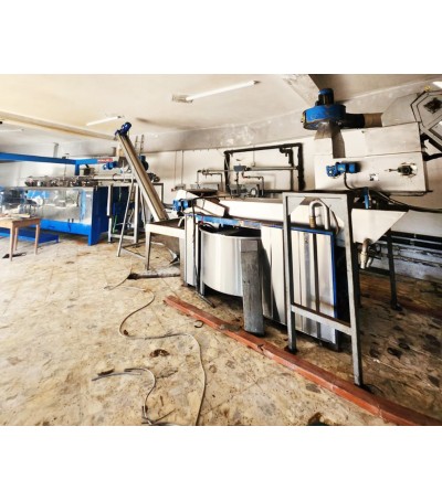 Frantoio usato 30 quintali / ora - attrezzatura acquistabile anche separatamente