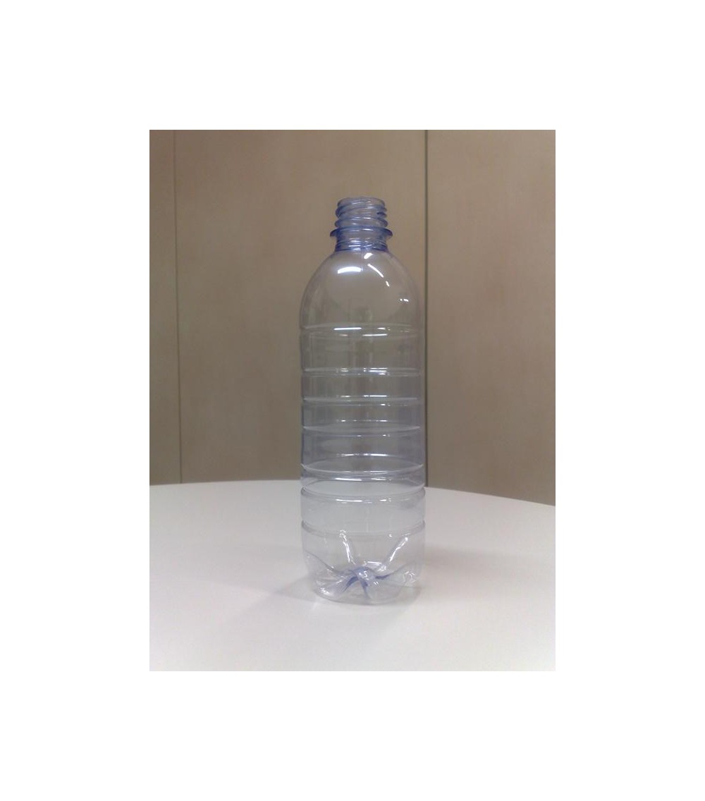 Bottiglia in PET 500 ml (298 pz) con tappo Bottiglia in PET 500 ml (298 pz) con tappo